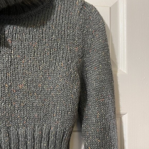 Guess Slate Grey Crop Long Sleeve Sweater - Picture 5 of 8